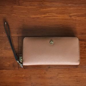 Tory Burch wallet